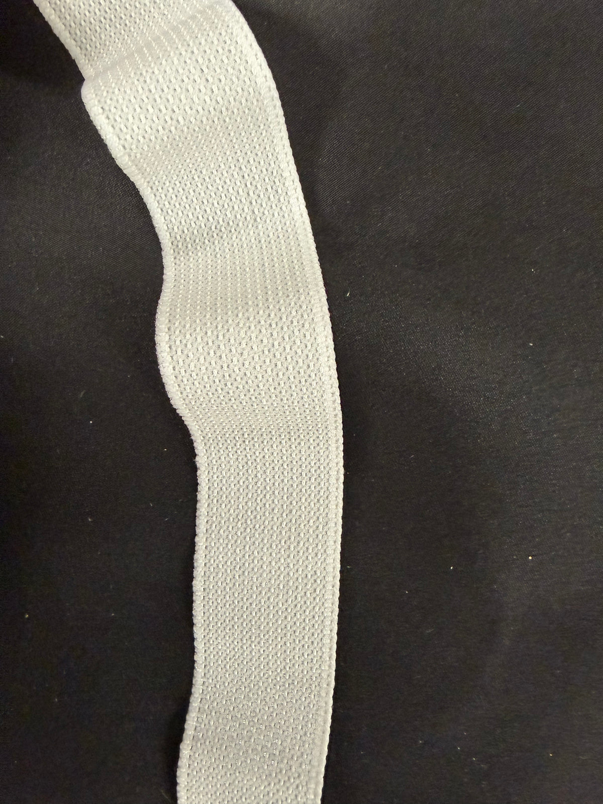 Weißes 32-mm-Stretch-Petersham - A18
