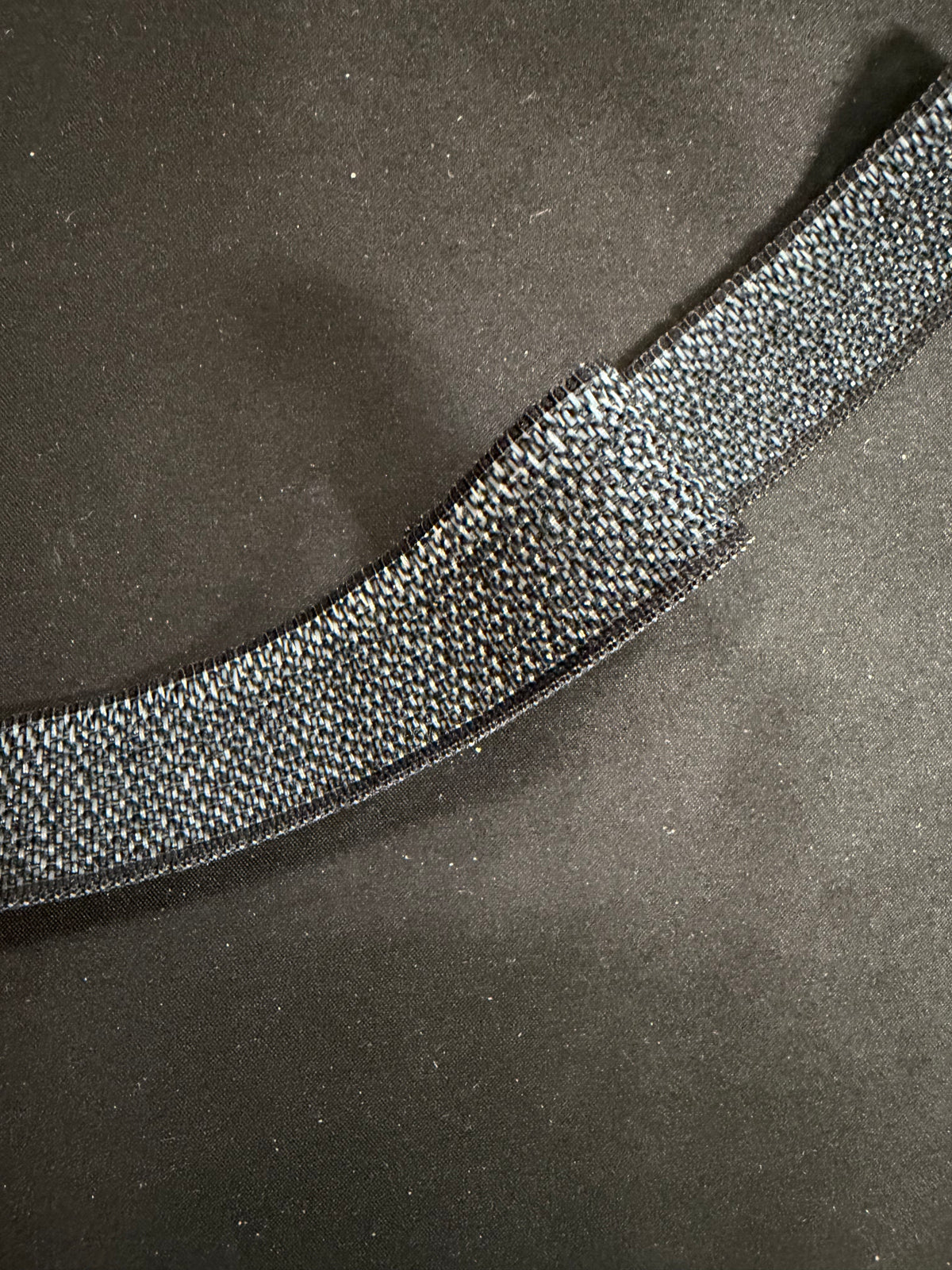 Schwarze 25-mm-Stretch-Petersham - A17