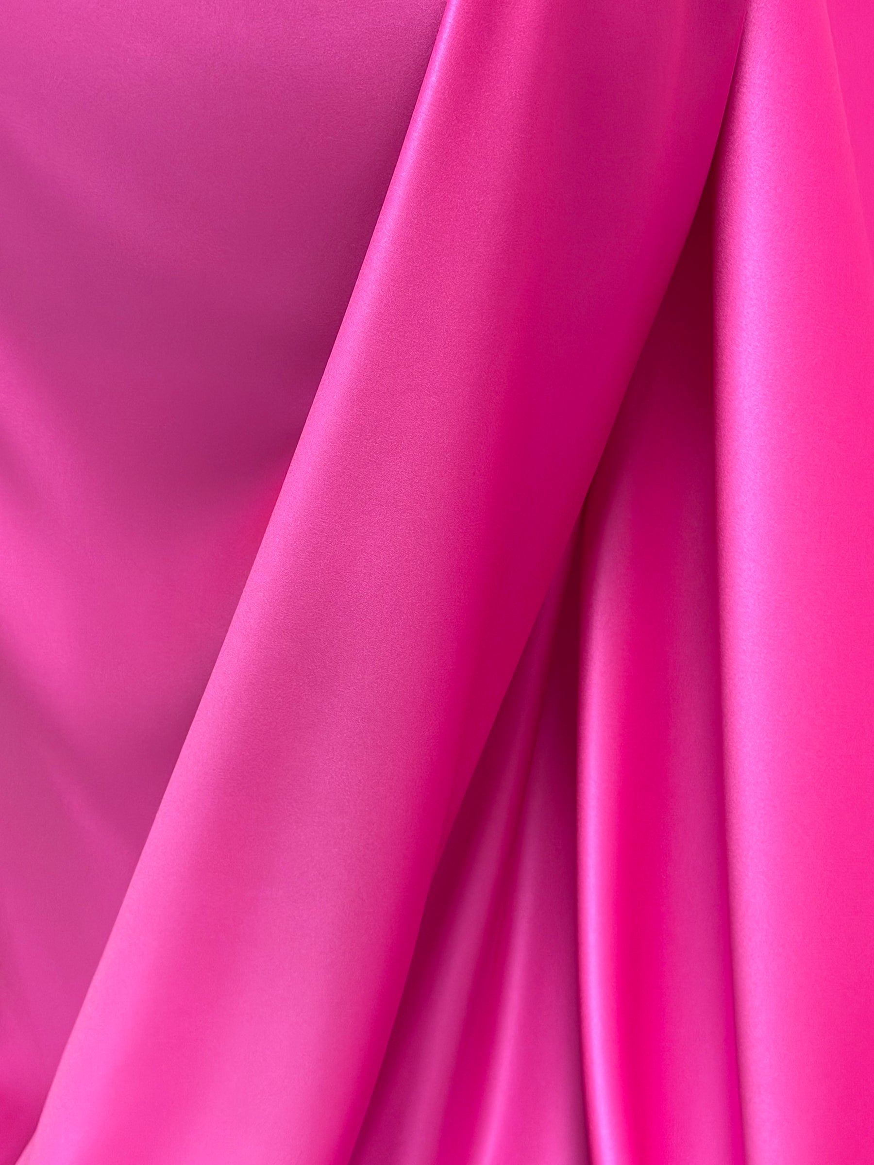 Lipstick Polyester Satin - Moldova