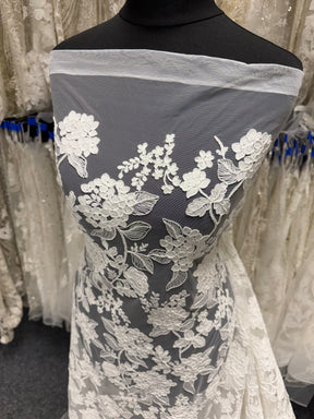 Ivory Italian Corded Embroidered Lace - Paysley