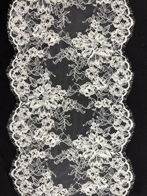Ivory Corded Lace Trim - Fawn