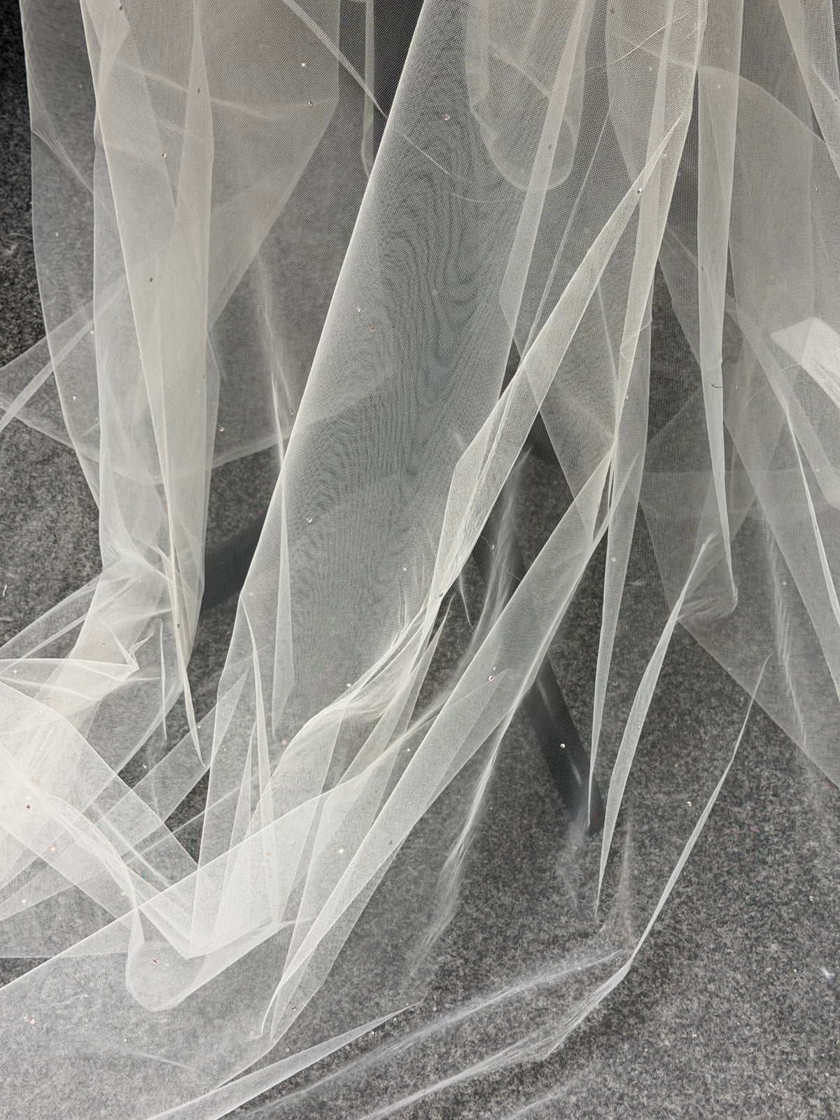 Elfenbein Eco-Tüll mit Kristallen - EU1001