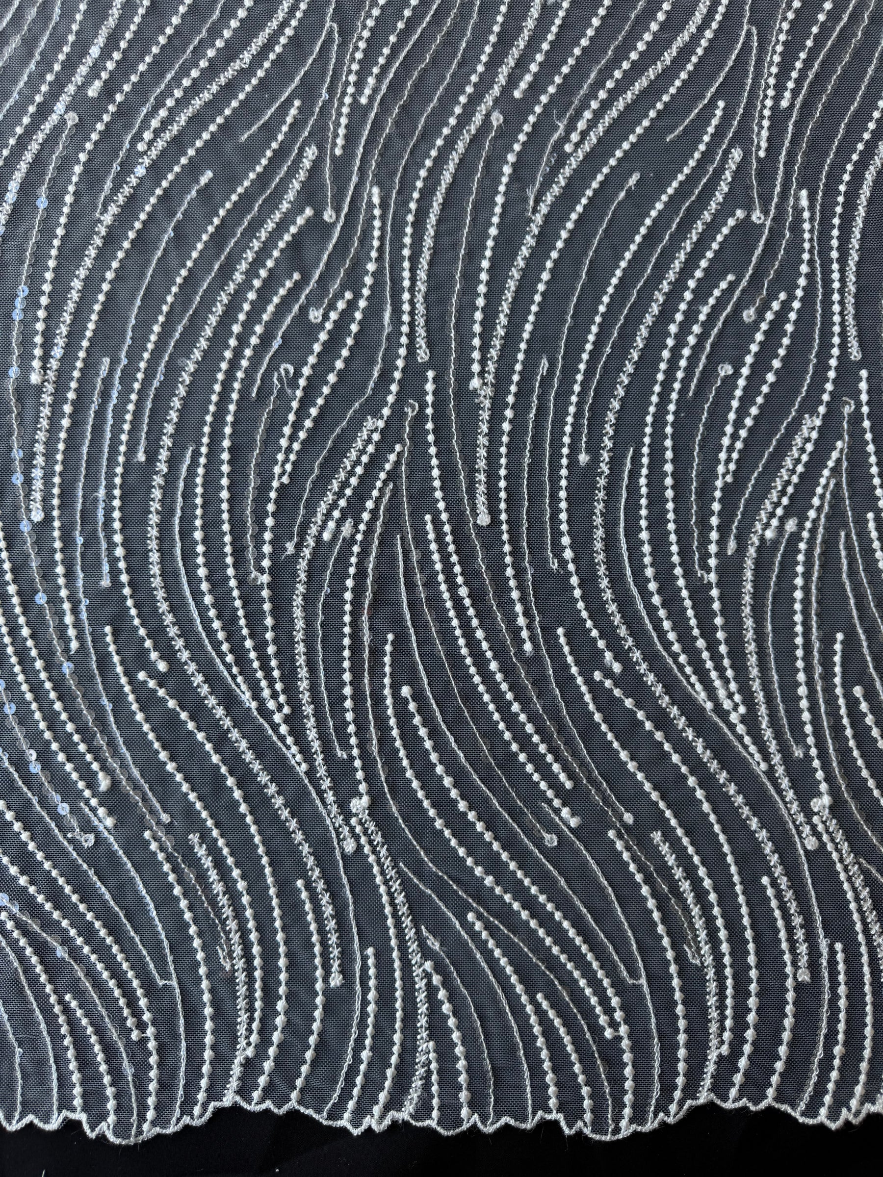 Elfenbeinfarbene Paillettenspitze - EB3011