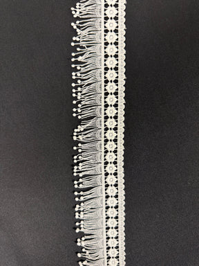 Elfenbeinfarbene Fransenborte aus Guipure-Spitze - EH4008
