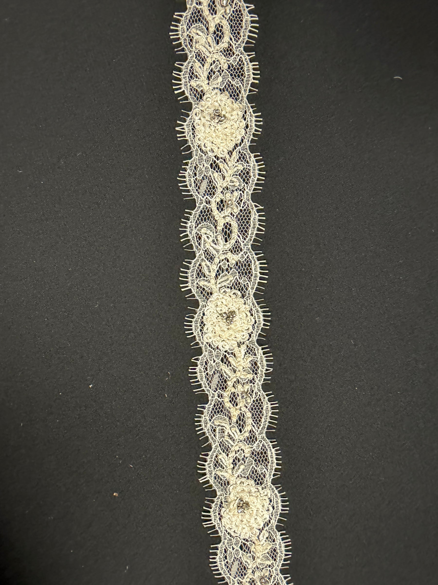 Elfenbein/Kristall 3D-Kristallkante - T512