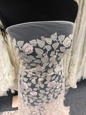 Muschelrosa Stickereispitze - EB5042