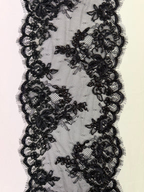 Schwarze Perlenborte mit Kordel - T682