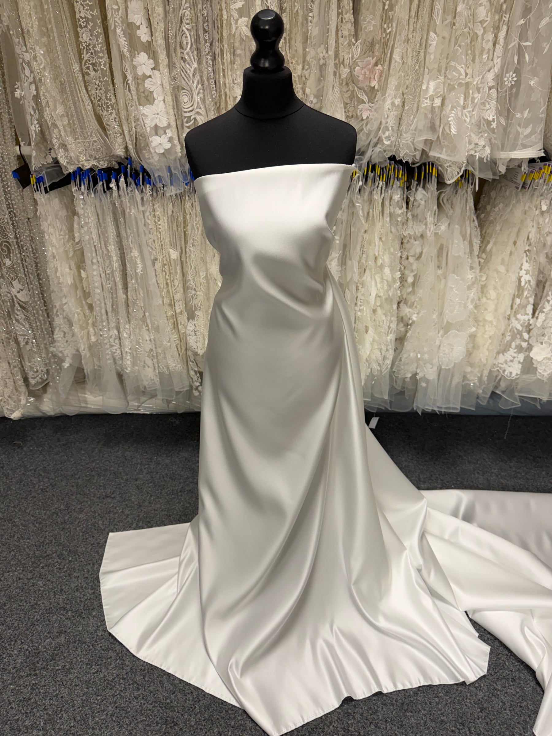 Elfenbein Polyester-Satin - Rein
