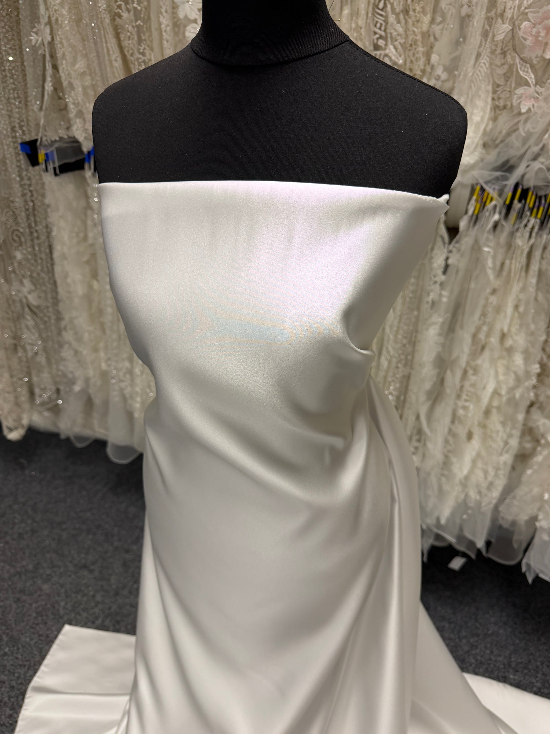 Elfenbein Polyester-Satin - Rein