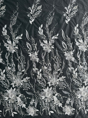 Elfenbein/Silber bestickter Perlen-Tüll – EB1098