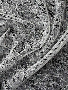 Pale Ivory Raschel Lace - P412
