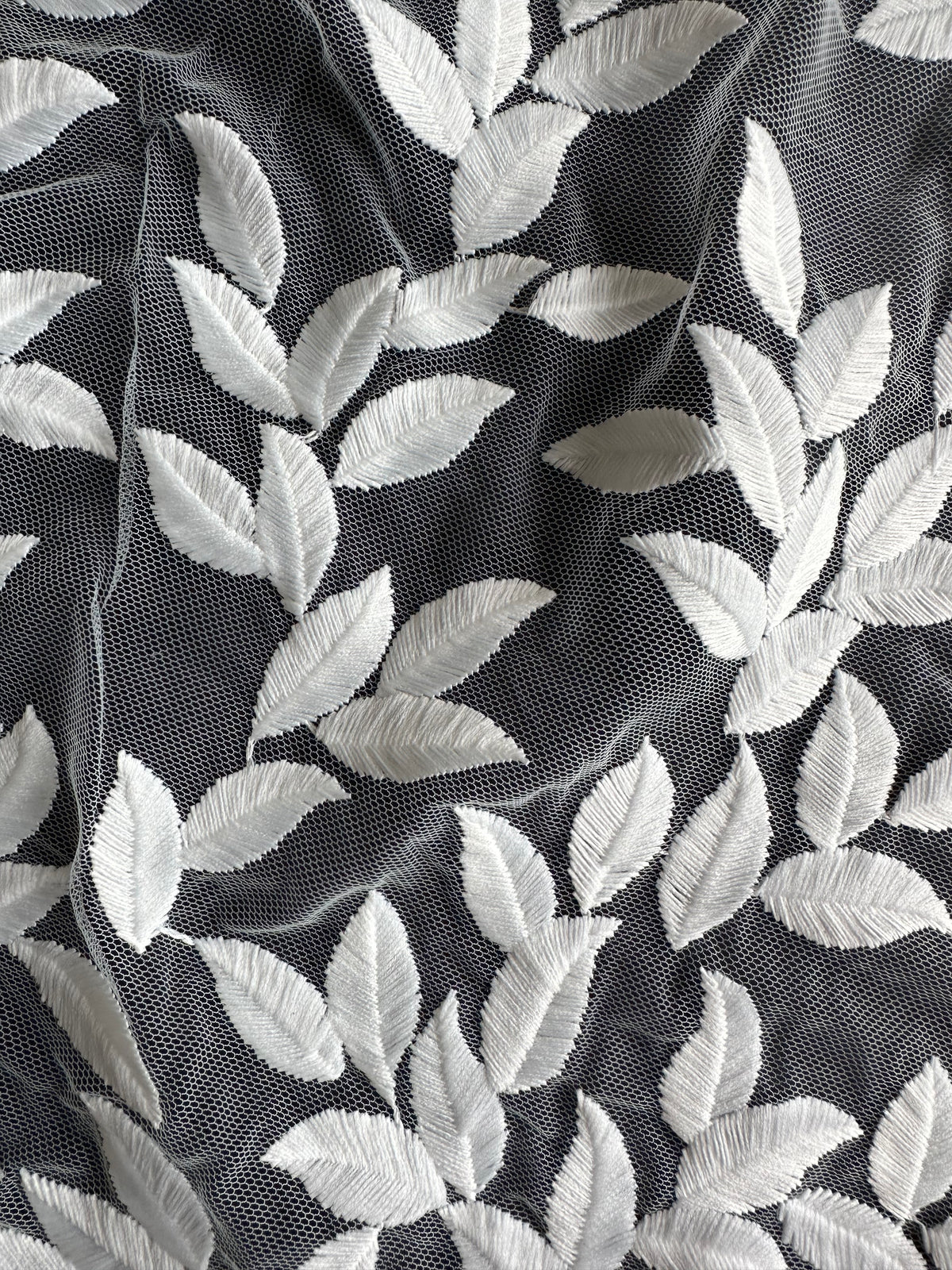 Elfenbeinfarbene bestickte Spitze - Ferris