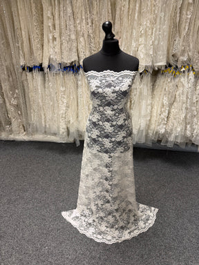 Dark Ivory Beaded Raschel Lace - P395