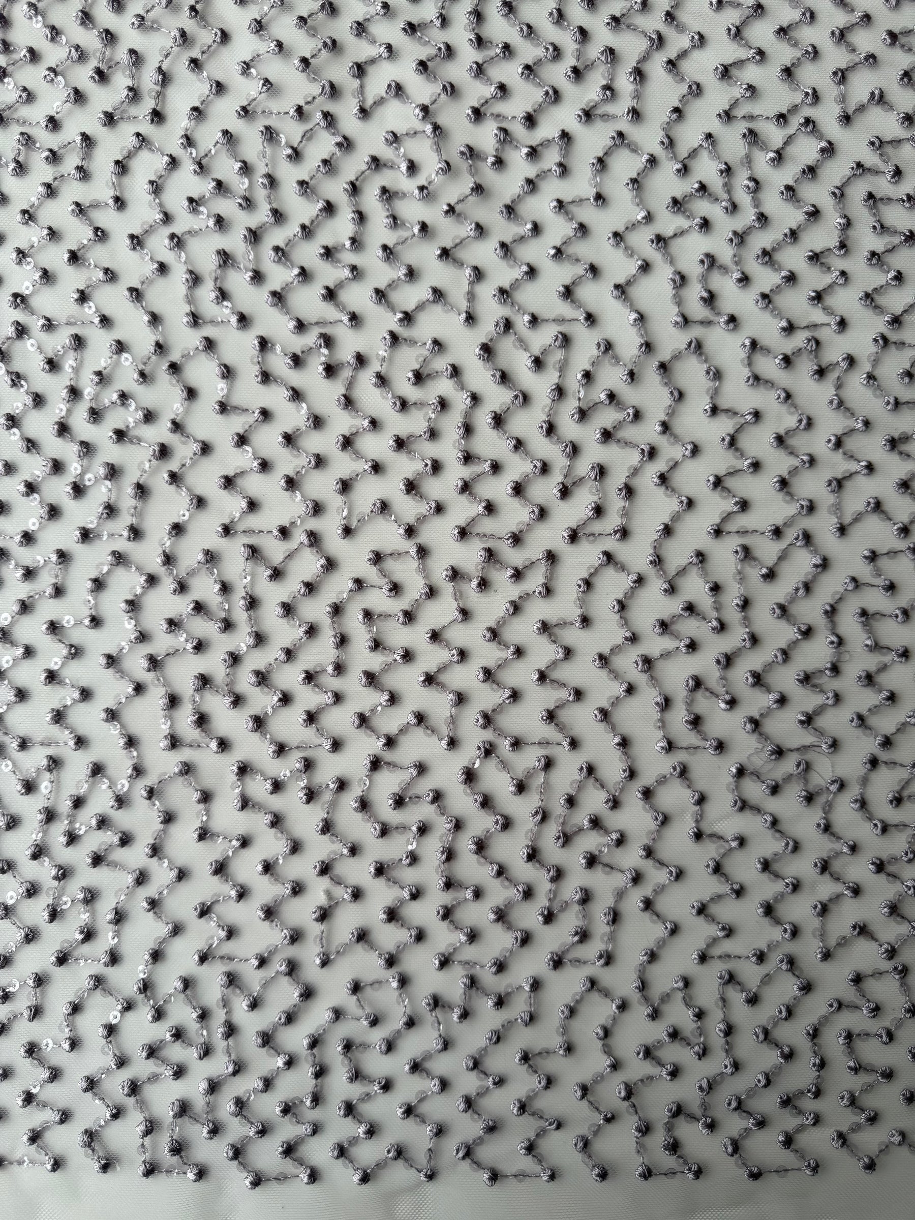 Paillettenstickerei-Spitze in Maulbeerrot - EB3029