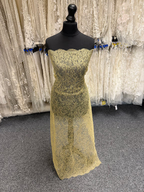Gold Chantilly Lace - P287