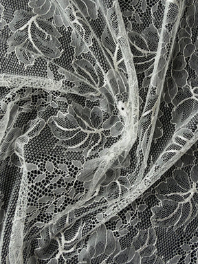 Ivory Leavers Lace - P730
