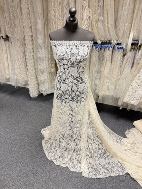 Ivory Guipure Lace - P356