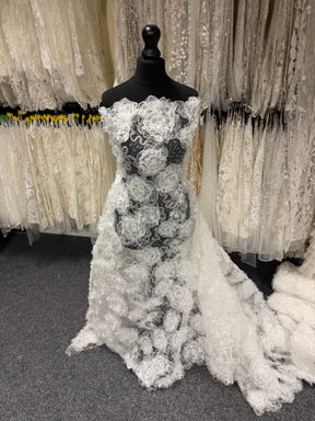 Ivory 3D Flower Lace - P365