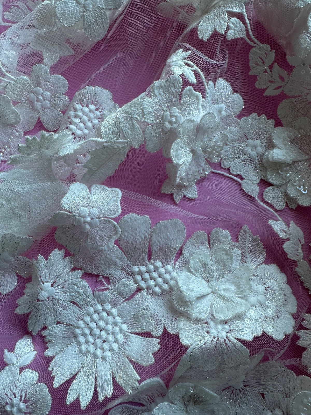 Elfenbeinfarbene 3D-Blumenspitze – Arcadia