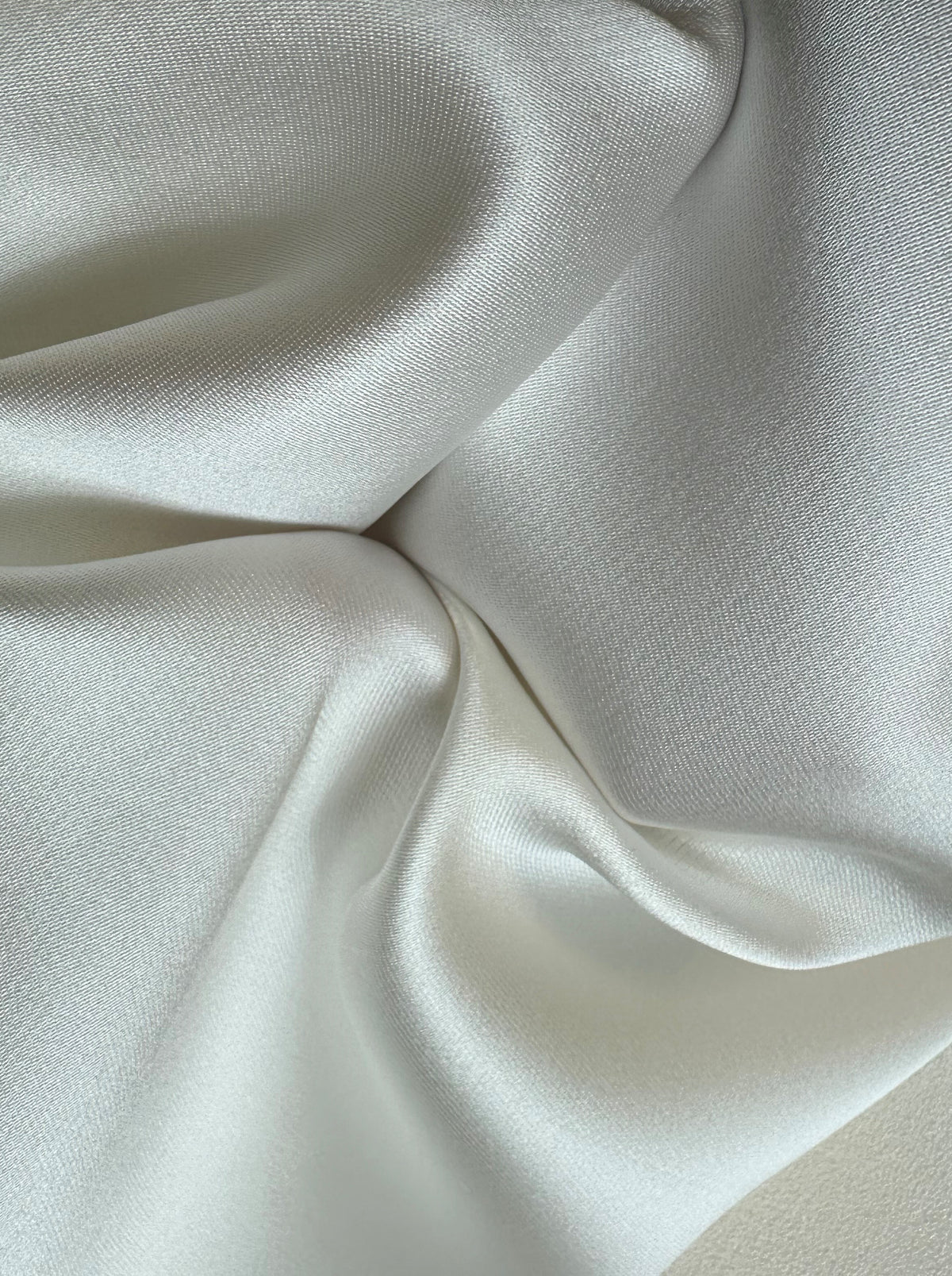 Ivory Silk/Poly Satin - Lavish