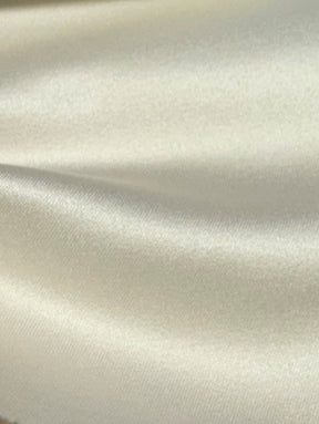Elfenbeinfarbener Polyester-Satin – Kanada