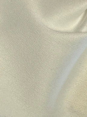 Elfenbeinfarbener gestrickter Polyester-Futterstoff – Litauen