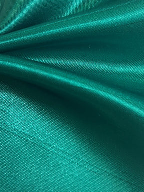 Jade-Dupion mit Polyester-Satin-Rückseite – Klarheit