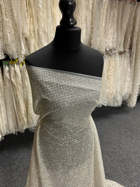 Elfenbeinfarbener Glitzertüll – Leigh