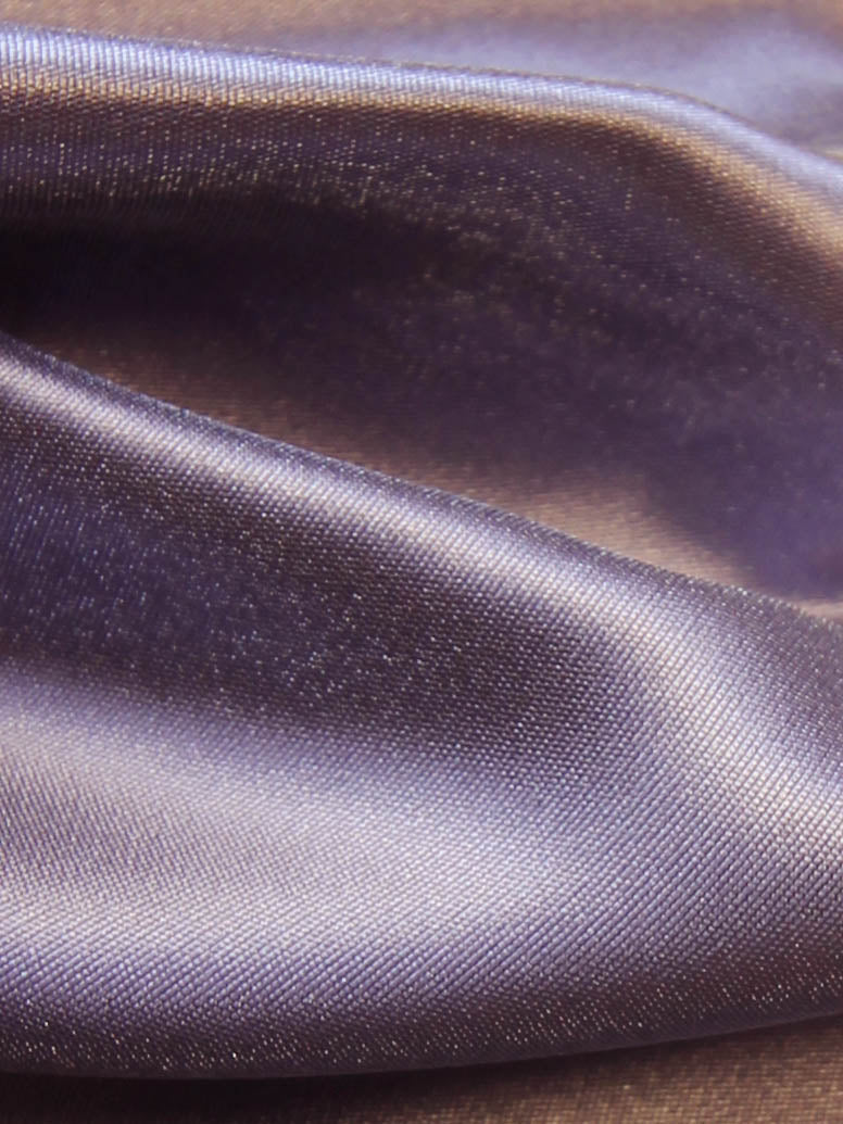 Lavendelfarbener Polyester-Taft – Walzer