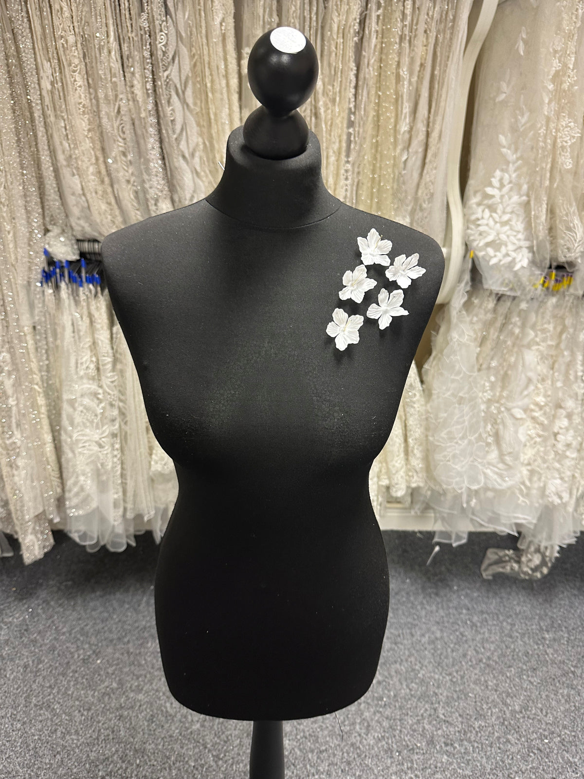 Winterweiße 5-blättrige Blüten - MM0030 (Beutel mit 144 Stück)