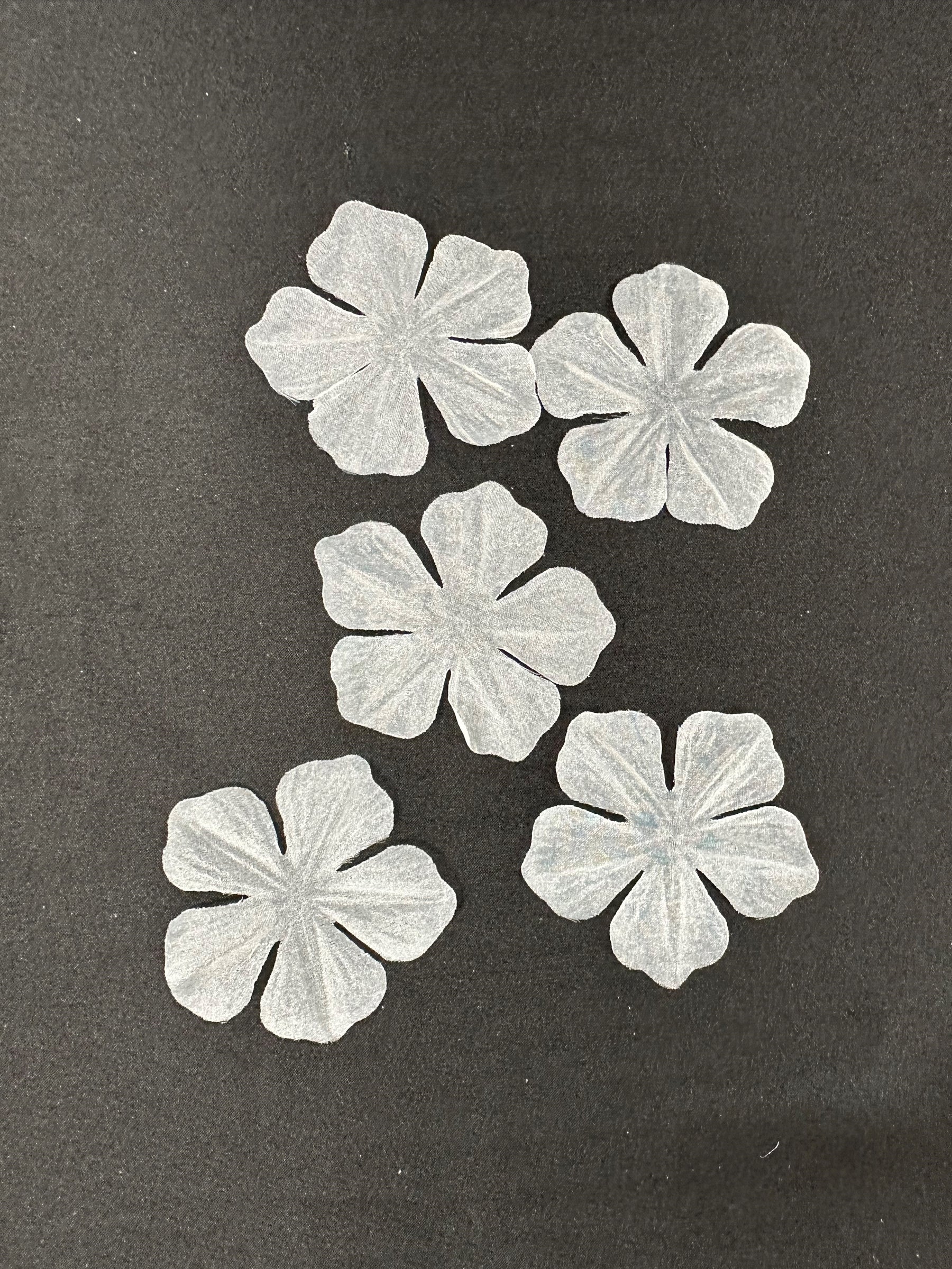 Ivory Eco Georgette Flowers - MM0041 (Bag of 144)