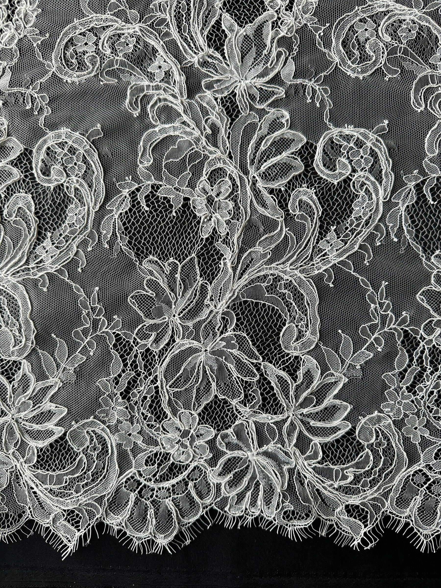 Elfenbeinfarbene Kordelspitze – Mercer