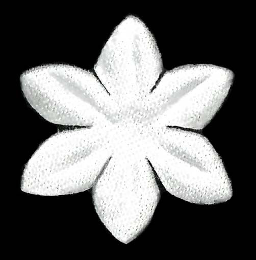 Winter White Laser Cut Flower - MM0026 (pack of 144)