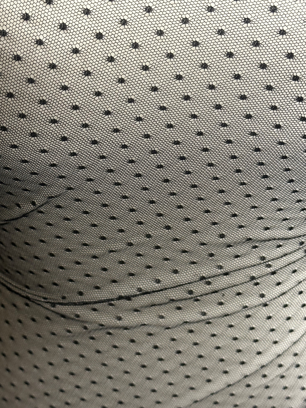 Schwarzer Tüll mit schwarzen Punkten - Madelaine (CF)