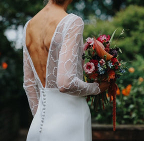 Elfenbeinfarbene bestickte Spitze – Monique 