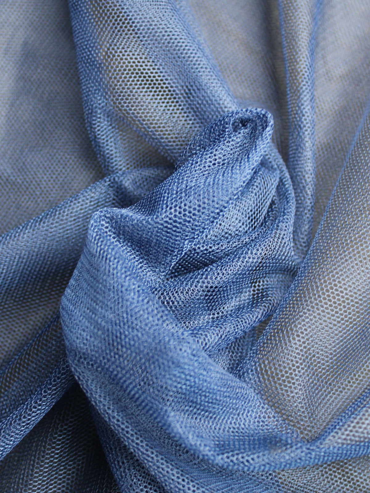 Marineblauer, weicher Tüll für Schleier – P28