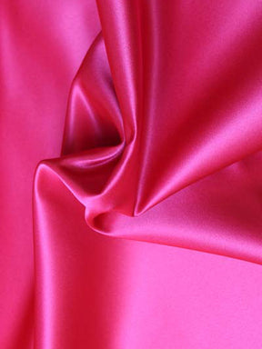 Kirschroter Polyester-Duchess-Satin - P42