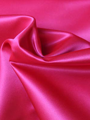 Kirschroter Polyester-Duchess-Satin - P42