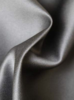 Anthrazitfarbener Polyester-Duchess-Satin - P42