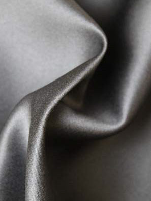 Anthrazitfarbener Polyester-Duchess-Satin - P42