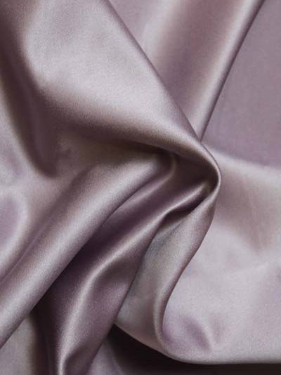 Lavendelfarbener Polyester-Duchess-Satin - P42
