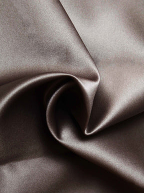 Schokoladenbrauner Polyester, leichter Duchess-Satin - P44