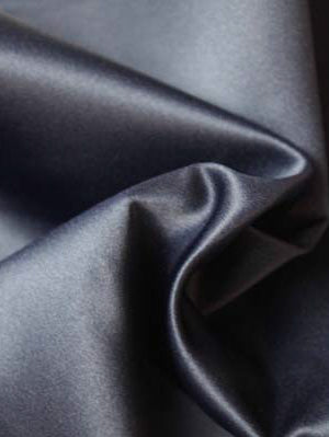 Marineblauer, leichter Duchess-Satin aus Polyester - P44