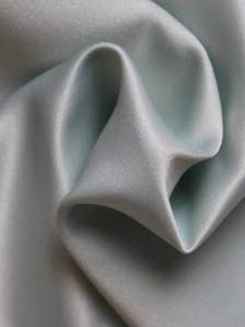Leichtes Duchess-Satin-Polyester (Willow) - P44