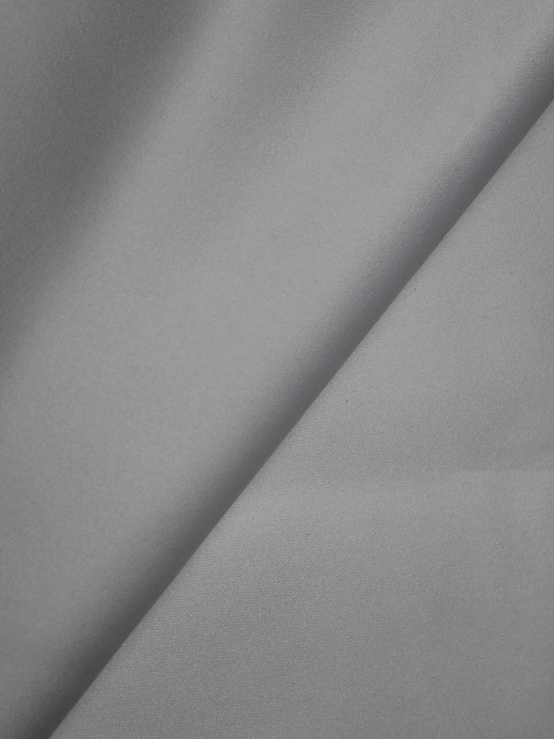 Helles Elfenbein Supreme Duchess Satin - P47