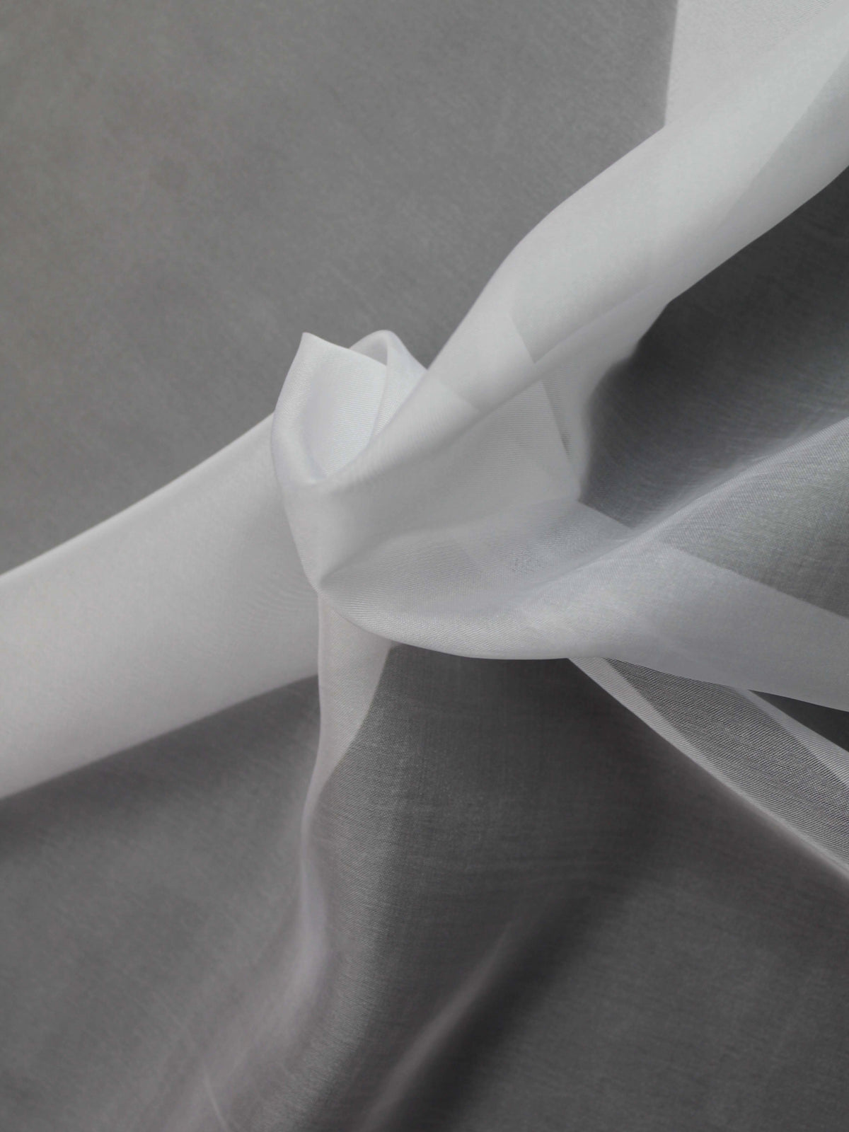 Weißes Poly-Organza - P49