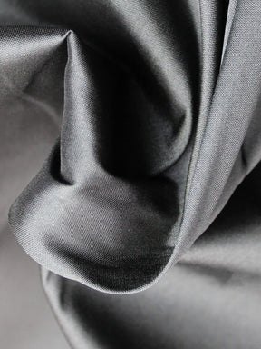 Schwarzer Polyester-Taft - P75