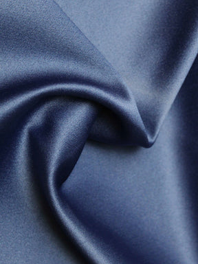 Mitternachtsblauer Polyester-Lycra-Duchess-Satin - P83
