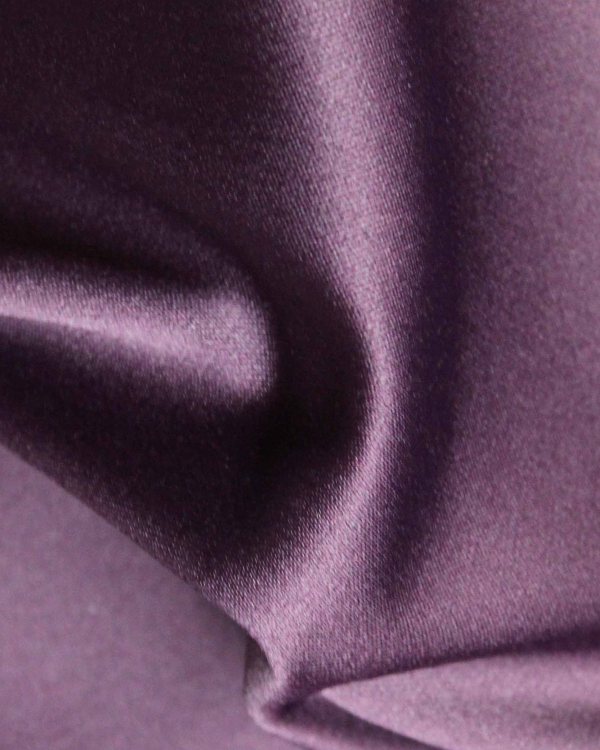 Pflaumenfarbener Polyester-Lycra-Duchess-Satin - P83