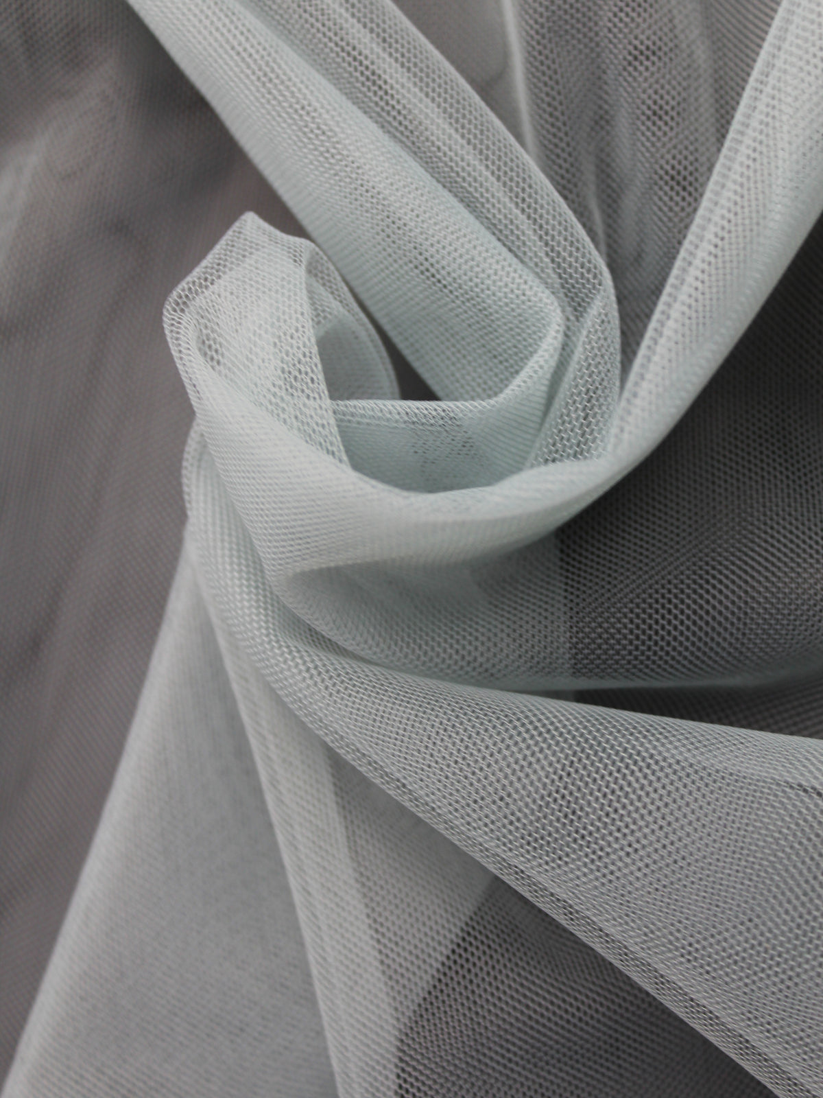 Graublau (880) Tüll - P9